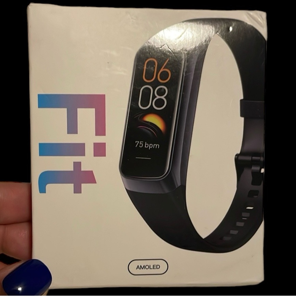 Amoled Fit watch new